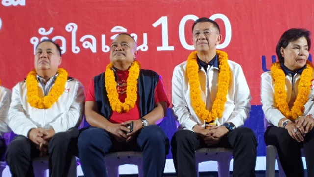 "บุญเลิศ"ร่ำไห้อัดอั้นโดนเพื่อไทยเท