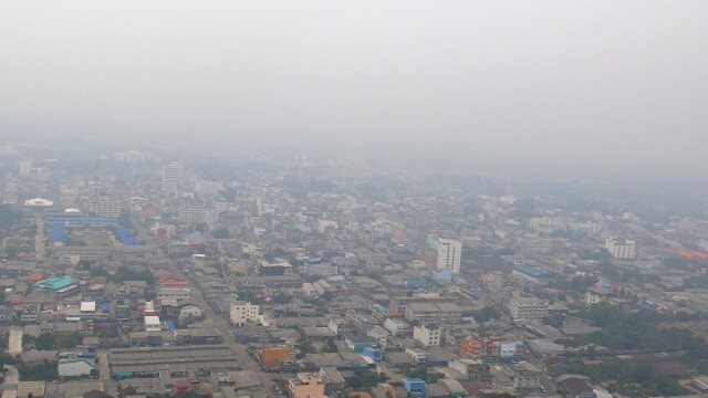 อัปเดต กทม.-ปริมณฑล ค่าฝุ่น PM2.5 ลดลง!! พบเกินมาตรฐานแค่ 2 พื้นที่