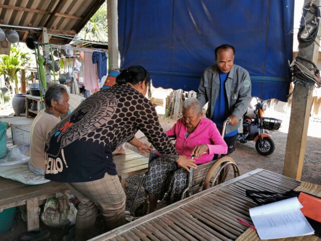 ยายทวดวัย 93เศร้า หมอไม่ออกใบรอง ต่ออายุบัตรคนพิการไม่ได้