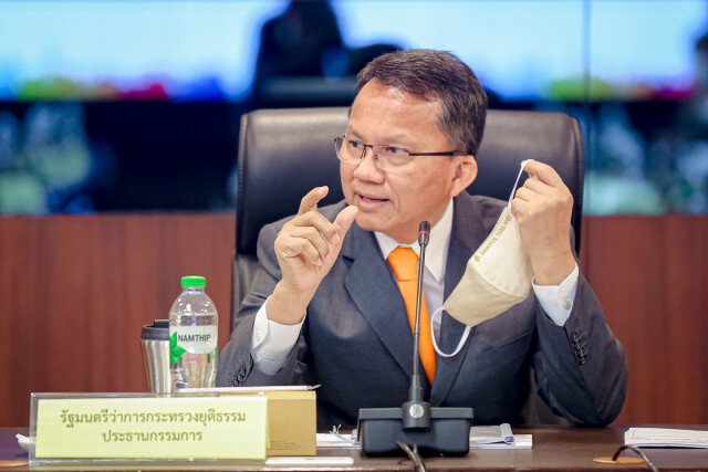 "สมศักดิ์"แจงเงื่อนไขพักโทษ"ณัฐวุฒิ" ย้ำห้ามยุ่งการเมือง