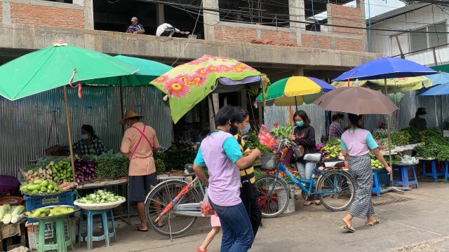 ด่วน!!ชาวตากไปตลาดกุ้งสมุทรสาครให้มาตรวจโควิด
