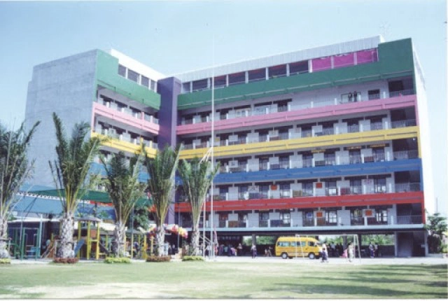 รร.กสิณธรเซนต์ปีเตอร์ ประกาศพบผู้ปกครองติดเชื้อโควิด 1 ราย สั่งปิดเรียนทันที