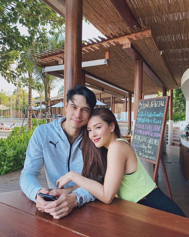 "แมทธิว-ลิเดีย" ส่งกำลังใจ พร้อมเตือนคนไทยรับมือ "โควิด-19" รอบใหม่ การ์ดอย่าตก