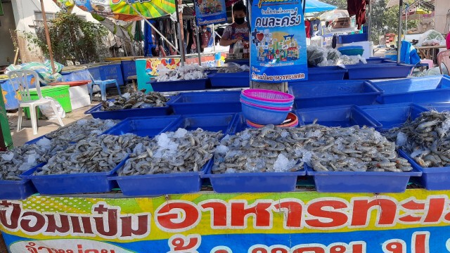 โควิดพ่นพิษ!แม่ค้าอาหารทะเลโอด ยอดขายลดฮวบ 70%