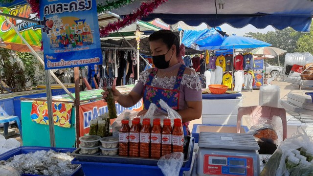 โควิดพ่นพิษ!แม่ค้าอาหารทะเลโอด ยอดขายลดฮวบ 70%