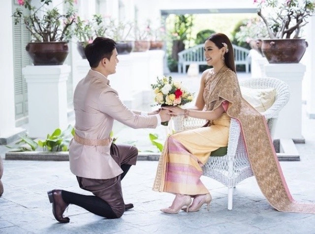 ส่องค่าสินสอด 'เปปเปอร์-น้องดรีม' จูงมือเข้าพิธีวิวาห์หวานแบบไทยๆ