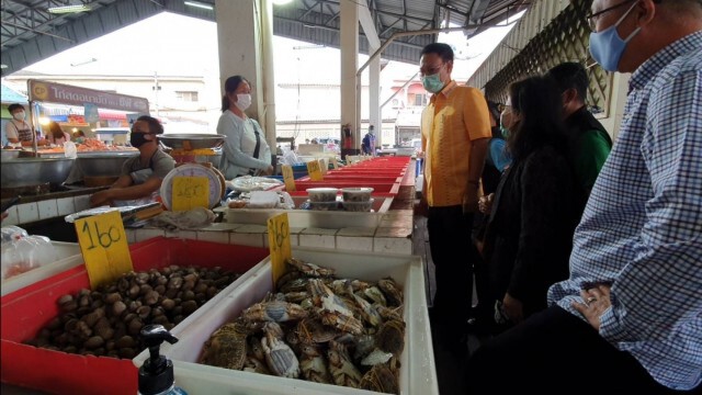 สแกนตลาดสดเทศบาลบัวใหญ่ สร้างความเชื่อมั่นปชช.