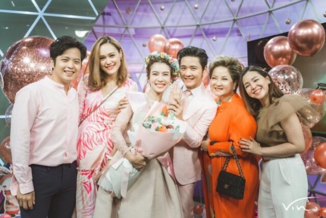 'โต๋' บุกเซอร์ไพรส์ ขอ 'ไบรท์' แต่งงานกันนะคะ กลางรายการ คนบันเทิงแห่ยินดีล้นหลาม