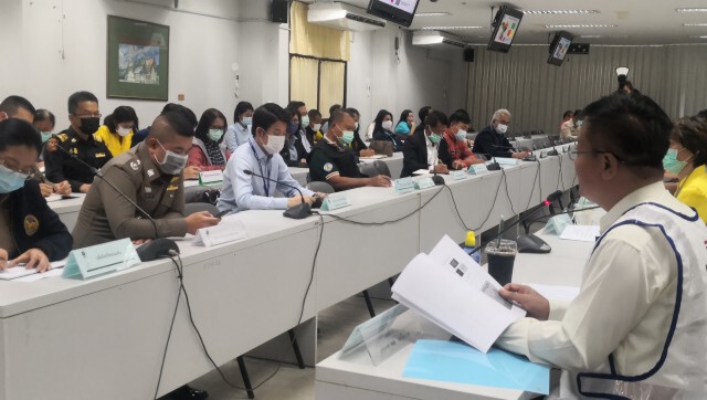 ยืนยันติดเชื้ออีก 1 ราย ผู้ว่าฯสั่งเพิ่มด่านพื้นที่รอยต่อ