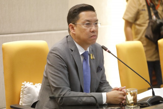 สื่อทำเนียบฯตั้งฉายารัฐบาล 'Veryกู้'-นายกฯได้ 'ตู่ไม่รู้ล้ม'