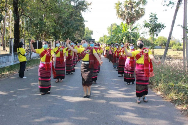 ชาวบัวบานจัดพิธีบายศรีเสริมสิริมงคลปีใหม่พ้นภัยโควิด-19