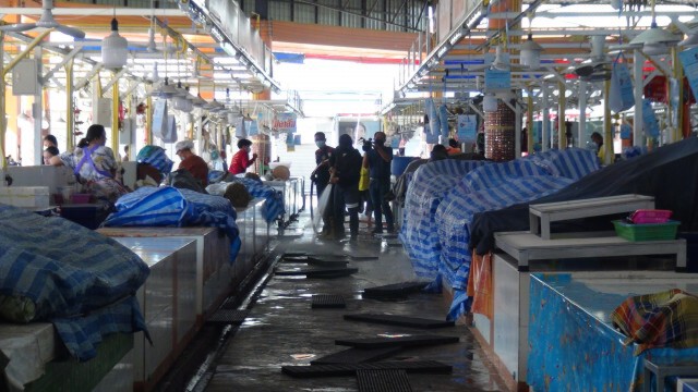 ระดมทำความสะอาดตลาดไล่โควิดรับปีใหม่