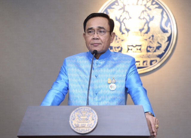 สื่อทำเนียบฯตั้งฉายารัฐบาล 'Veryกู้'-นายกฯได้ 'ตู่ไม่รู้ล้ม'
