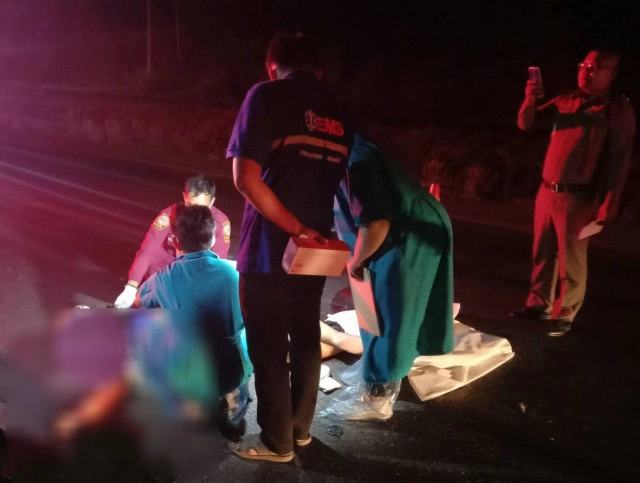 หนุ่มสาวชาวสมุทรสาครซิ่งบิ๊กไบค์คว่ำดับทั้งคู่