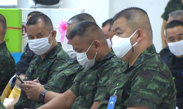 มทภ.4 สั่งจัดการทหารเรี่ยไร