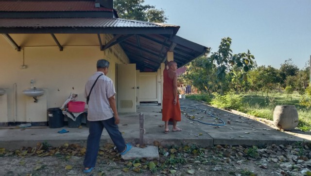เตือนภัย มิจฉาชีพตระเวนหลอกพระสูบส้วมราคาเกินจริง
