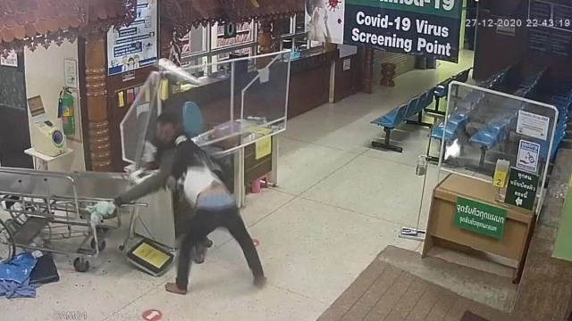 หนุ่มเมาคลั่งทำร้ายจนท.รพ.เวียงแก่น