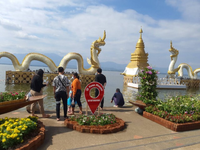 จราจรส่งท้ายปีเก่าต้อนรับปีใหม่ "คับคั่ง"