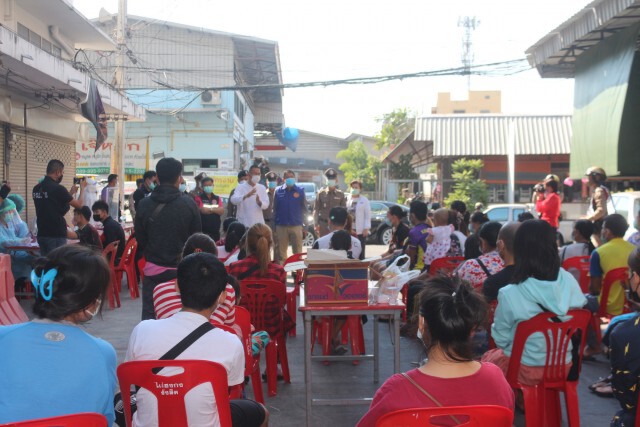 ด่วน!! ผู้ว่าฯปทุมธานี สั่งปิด 2 ตลาดดังย่านรังสิต หลังต่างด้าวติด"โควิด" เพิ่ม 9 คน