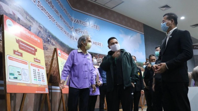 วราวุธตอกกลับวีระ"อย่าใช้แต่เขาเล่าว่า"