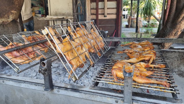 หวั่นงดนั่งกินร้านทำยอดขายไก่ย่างตก