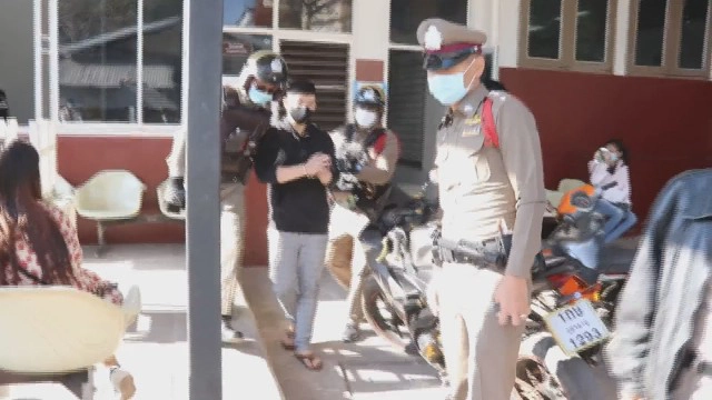 คุมตัวหลานปาดคอย่าส่งรักษาที่เลย