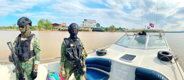 กองทัพเรือส่งหน่วยซีลร่วมสกัดลักลอบเข้าเมือง จ.ระนอง