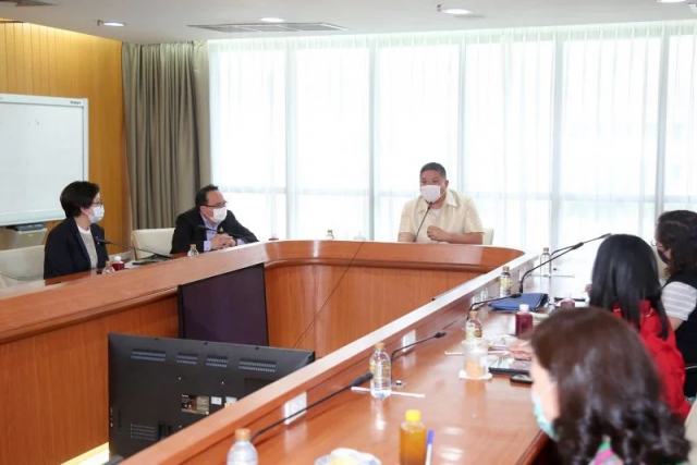 'กสทช.' ย้ำชัดทุก ‘โอเปอเรเตอร์' ดูแลสัญญาณในช่วงที่ทุกคน  Work From Home