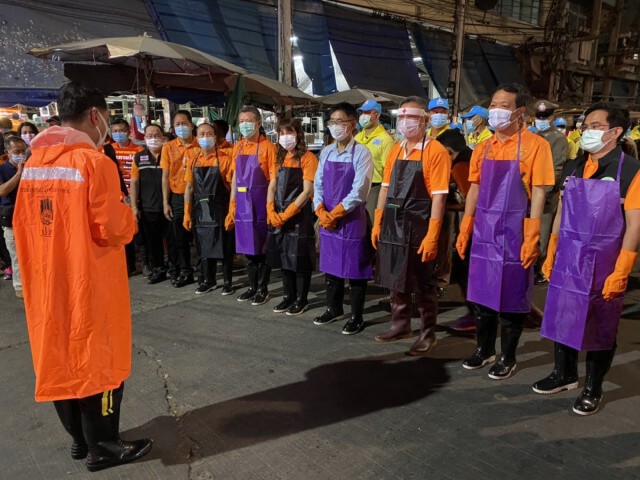 ทำความสะอาดใหญ่ตลาดสดกระตุ้นชาวศรีสะเกษอย่าการ์ดตก