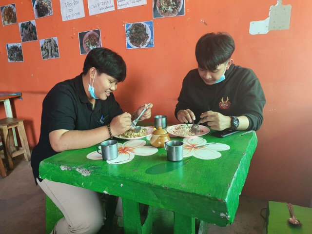"ข้าวแดกป่ะหล่ะ"อร่อยถูก-ได้เยอะ