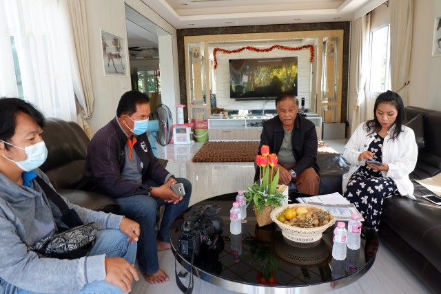 ร้องสื่อพระหลอกขายหินกินเหล็กสูญเงินเกือบล้าน