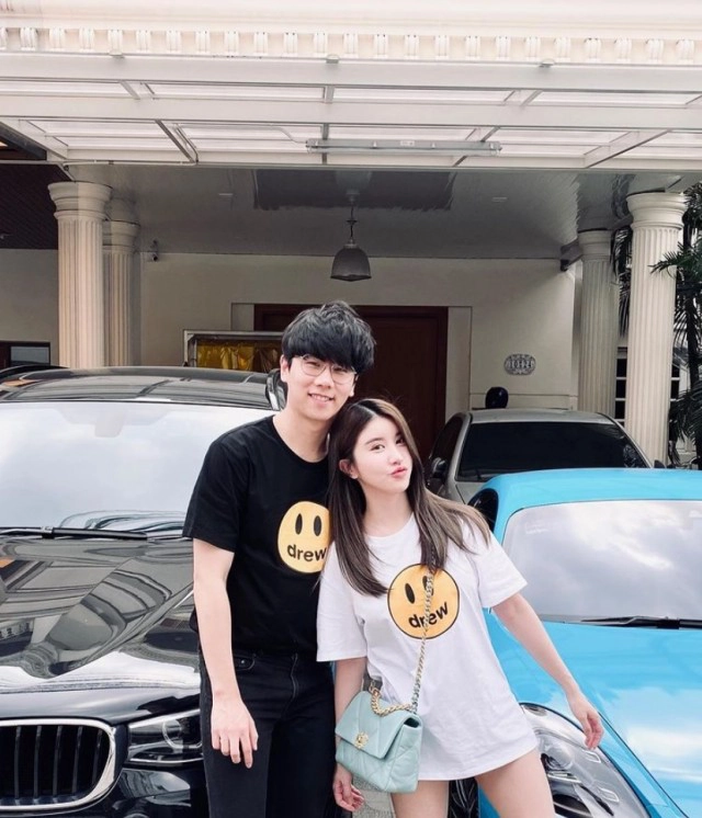 "ปาล์ม ปวีร์" วง MEAN สละโสดเซอร์ไพรส์ขอแฟนสาวแต่งงาน