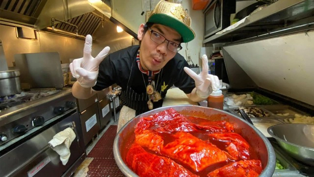 โซเชียล แห่ช่วย "เชฟแต่ง" ยูทูปเบอร์ดัง ป่วยเส้นเลือดสมองแตกที่อเมริกา ได้ยอดบริจาคตามเป้า