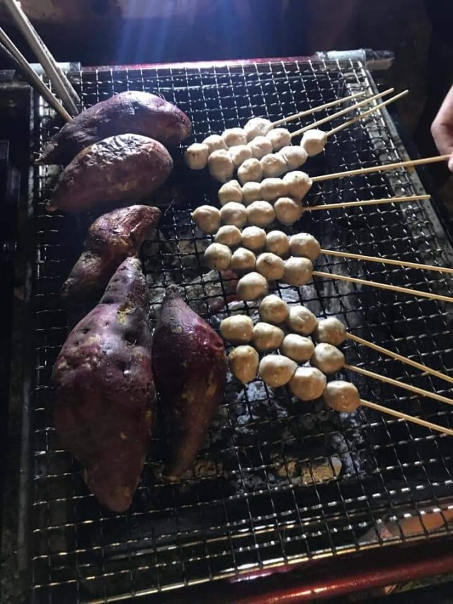 เชียงใหม่ยะเยือกก่อกองไฟคลายหนาวให้ช้าง