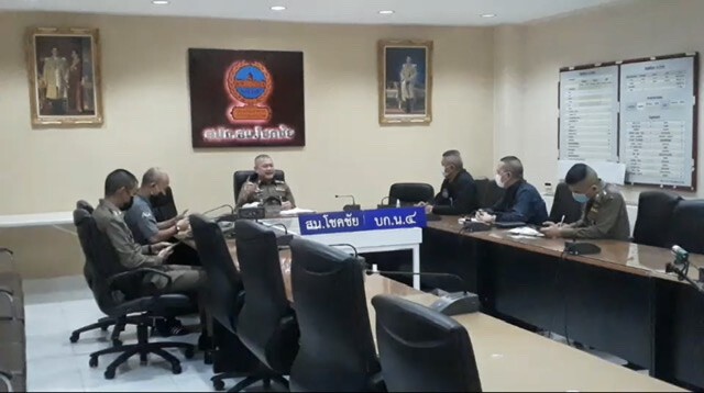 รอง ผบช.น. ร่วมประชุมคดีผู้เสพยาเสียชีวิต ย่านลาดพร้าว-วังหิน ย้ำรู้แหล่งแต่ขอไม่ระบุ