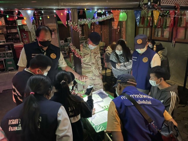 ลุยจับสถานบันเทิง-ฝืนคำสั่งเปิดบริการ