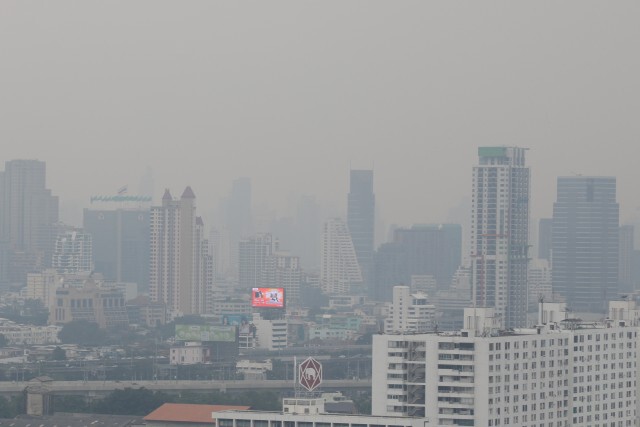 กรมอนามัย เผย ฝุ่นจิ๋วมีแนวโน้มสูง แนะกลุ่มเปราะบาง ป้องกันสุขภาพตนเอง