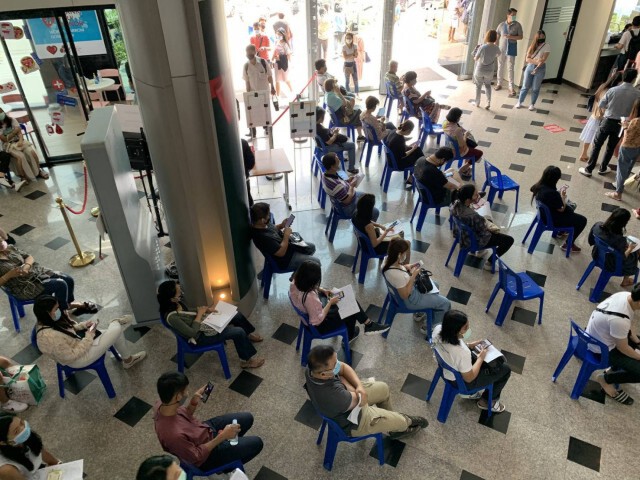 แจ้งด่วน!! คนไทยใจบุญ บริจาคโลหิตแน่น "กาชาด"ขอทยอยมาวันอื่น เพื่อรักษาระยะห่างทางสังคม