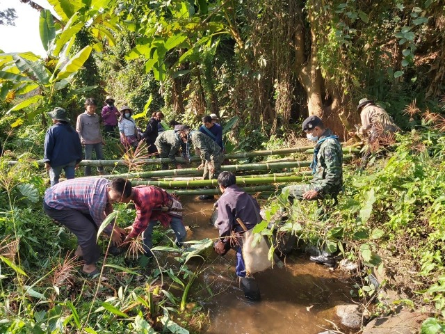 สร้างฝายชะลอน้ำ-รับหน้าแล้ง