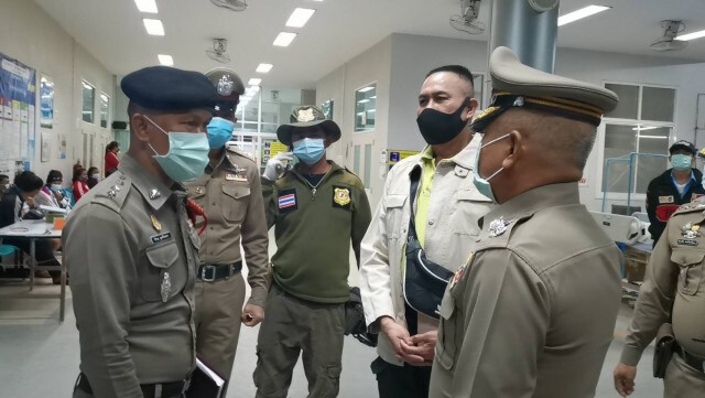 ผู้ใหญ่บ้านยิง 4 นัดดับอดีตผู้ช่วยเหตุถูกจอบไล่ตีเลือดอาบ
