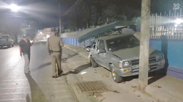 เร่งล่าสิบล้อชนกระบะ"มูลนิธิโฮป"หลบหนี