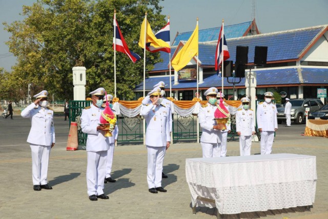 "นิพนธ์"เป็นตัวแทนรัฐถวายสักการะพระนเรศวรมหาราชเนื่องในวันกองทัพไทย