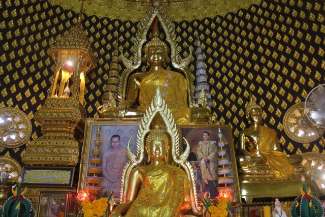 ชวนเที่ยวหนีโควิดขึ้นเขาชมสกายวอล์คภูกิ่งฟ้า