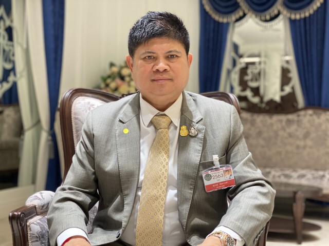 "แรมโบ้"ยันปชช.เห็นด้วยนายกฯไม่ต้องรีบร้อนฉีดวัคซีน