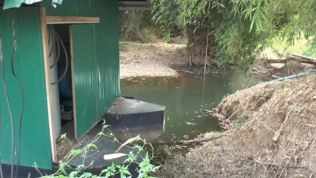 ร้องสถานีสูบน้ำด้วยไฟฟ้าถูกทิ้งร้าง