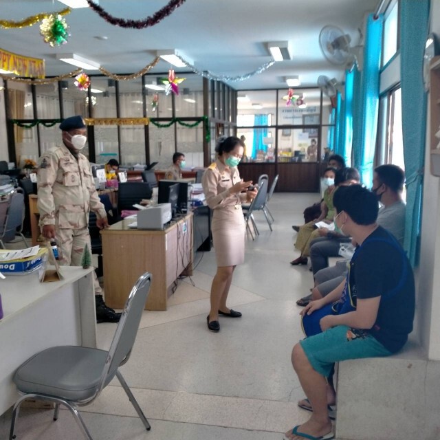 จับ6ชาวเมียนมาไม่สวมแมสก์-เดินตลาดสดแม่สอด