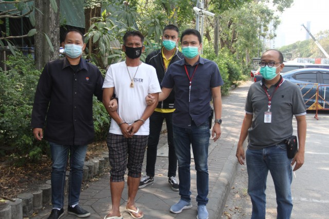 รวบโจรฉกทรัพย์เกลี้ยงเบนซ์ กวาดทองคำ-เงินสด กว่า 6 แสน