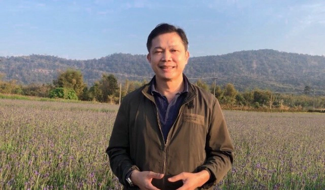 เที่ยวชมทุ่งลาเวนเดอร์ใหญ่สุดวังน้ำเขียว