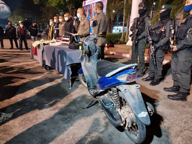 ตร.ภ.3แถลงจับคนร้ายจี้ชิงทอง หลังไล่ล่าเพียง 19 ชม.
