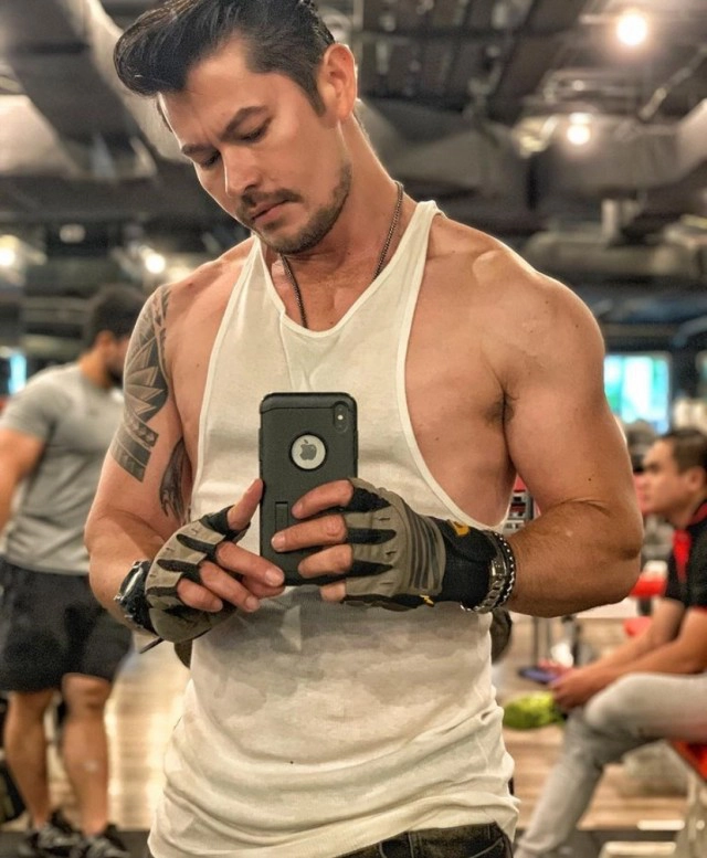 "อ้น สราวุธ" แจงชัดหลังมีข่าวลือซุ่มคบหนุ่มนอกวงการ